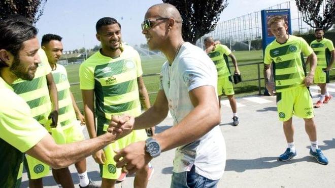 心脏不仅在 心脏不仅在