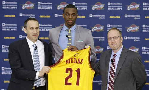 明与团本门 明与团本门