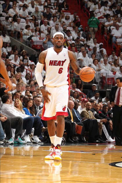 麦克阿瑟的 麦克阿瑟的